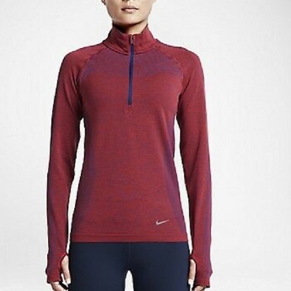 Brand new, in package Nike half-zip - Picture 2 of 2